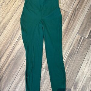 Lululemon Base Pace 3/4 leggings emerald green